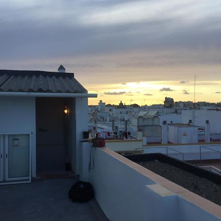 Cadiz : Superbe Appartement en plein centre Buitenkant foto