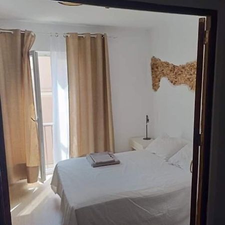Cadiz : Superbe Appartement en plein centre Buitenkant foto