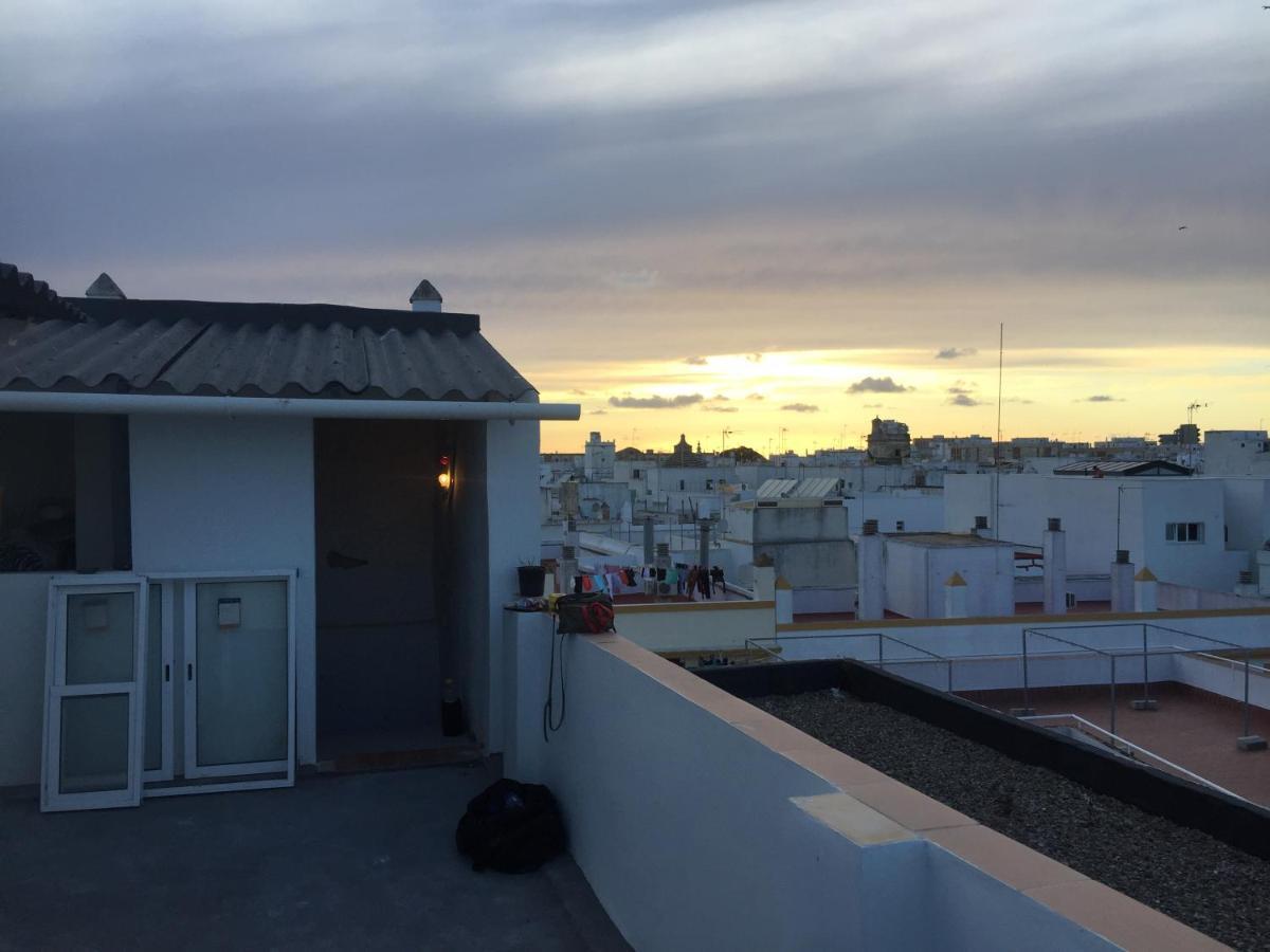 Cadiz : Superbe Appartement en plein centre Buitenkant foto